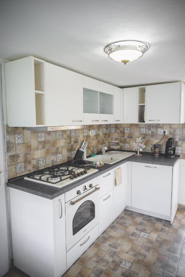 Jurta Debrecen Hotel Екстериор снимка